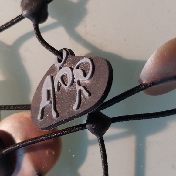 ANNEMIEKE BROENINK NECKPIECE - Picture 4 of 4